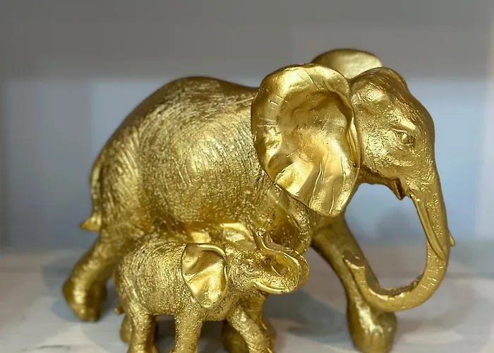 Urban Serenity - Comfy Flat With Concert Hall Views *