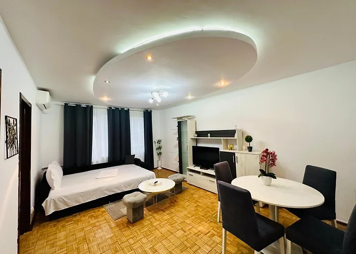 Urban Serenity - Comfy Flat With Concert Hall Views Bukarest